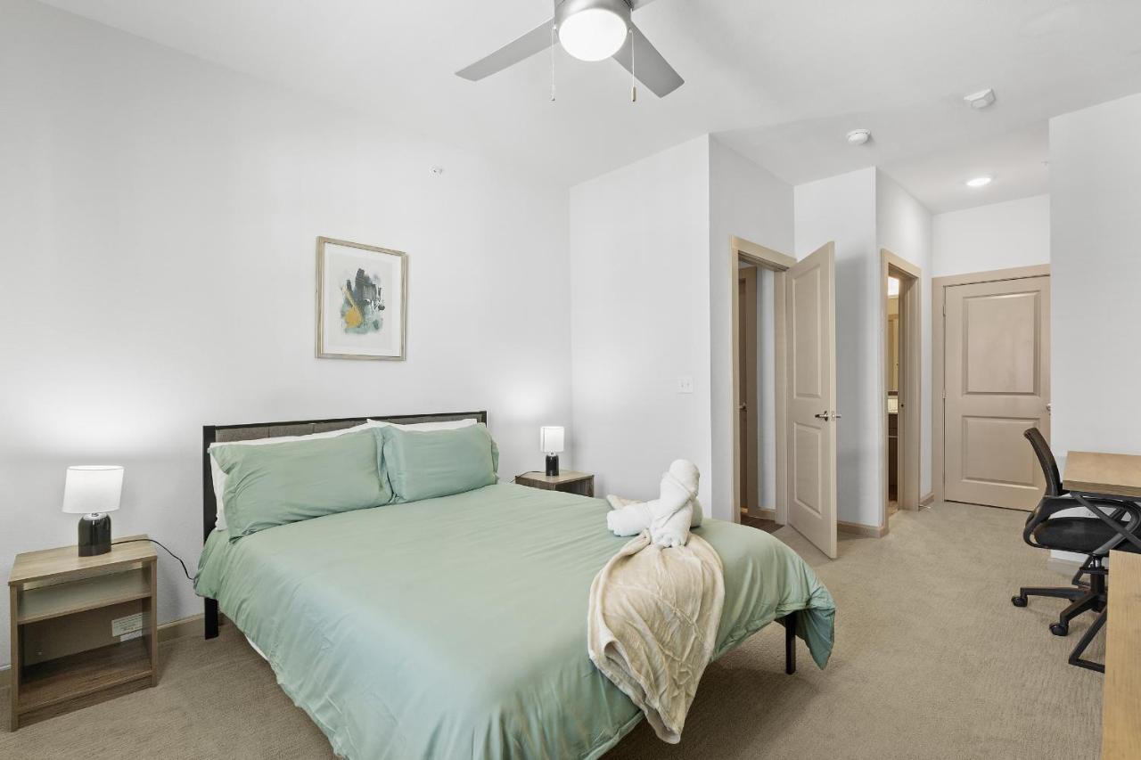 Luxe 3B/2B Getaway - Pool, Gym, Parking, Pet Wash Apartment Leander Ngoại thất bức ảnh
